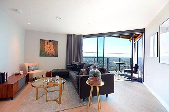 2 Bedroom Flat To Rent In Uncle Elephant & Castle, Elephant And Castle, London, SE11