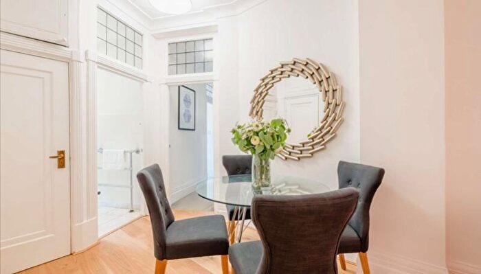 2 Bedroom Apartment To Rent In Strathmore Court, Park Road, London, City Of London, NW8