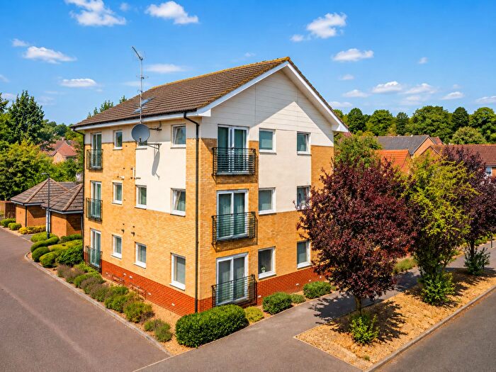 2 Bedroom Flat To Rent In Eddington Crescent, Welwyn Garden City, AL7