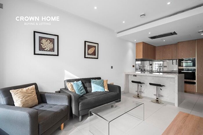 1 Bedroom Apartment For Sale In Sugar Quay, Water Lane, London, EC3R