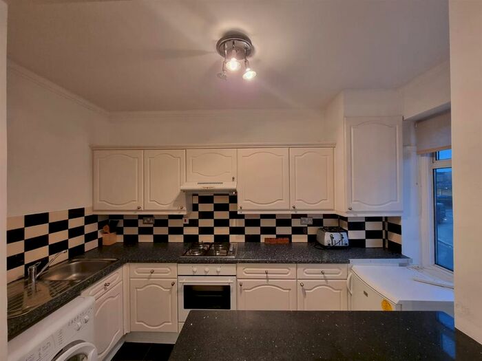 1 Bedroom Flat To Rent In Burnt Oak Broadway, Burnt Oak, Edgware, HA8