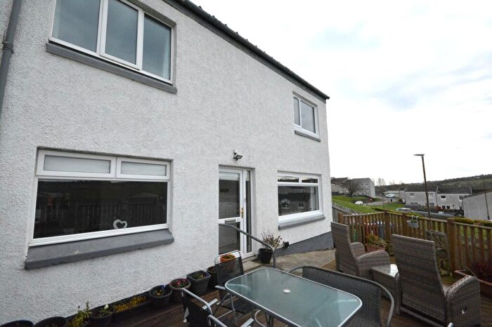 4 Bedroom Semi Detached House For Sale In Findhorn Place, Falkirk, FK1