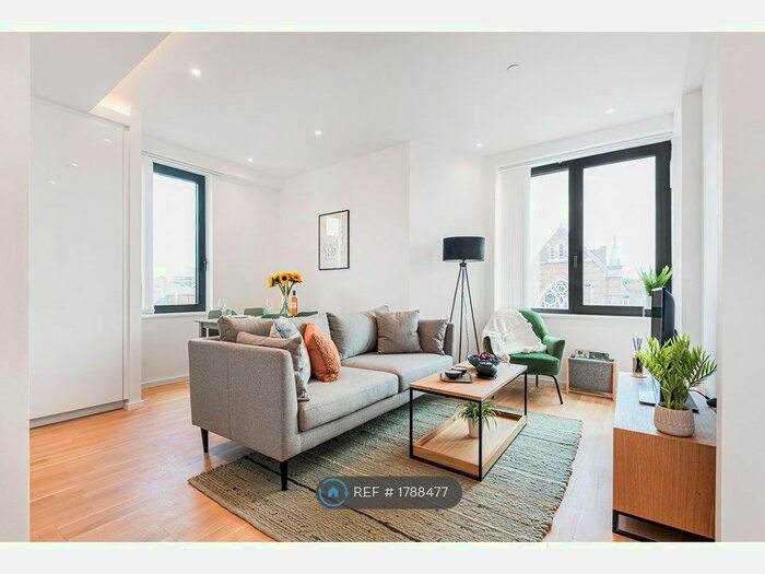 2 Bedroom Flat To Rent In Queen's Road, Reading, RG1