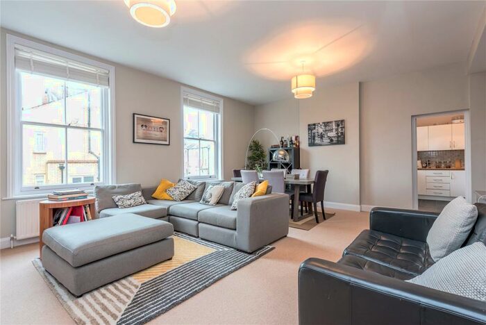 2 Bedroom Apartment To Rent In Belmont Court, Highbury New Park, London, N5