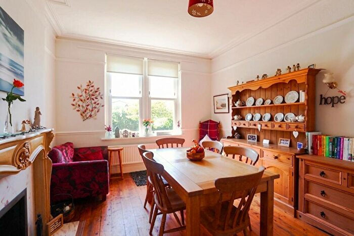 5 Bedroom Semi-Detached House For Sale In Ardengate, Lancaster, LA1