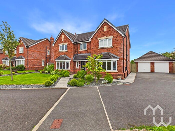 5 Bedroom Detached House For Sale In Fieldings Close, Longton, PR4