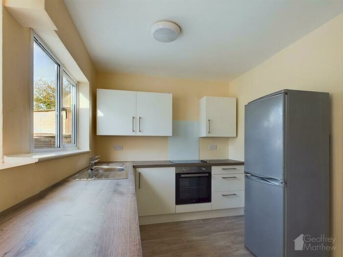 3 Bedroom House To Rent In Mark Hall Moors, Harlow, CM20