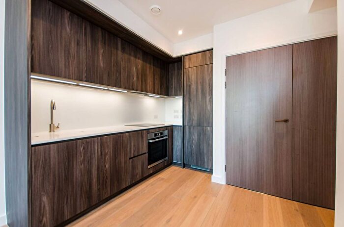 1 Bedroom Studio To Rent In Reminder Lane, Greenwich, London, SE10