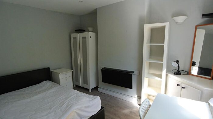 4 Bedroom Terraced House To Rent In Egham Hill, Englefield Green, Egham, TW20
