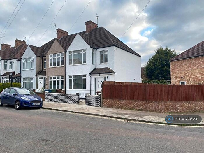 3 Bedroom End Of Terrace House To Rent In Bouverie Road, Harrow, HA1