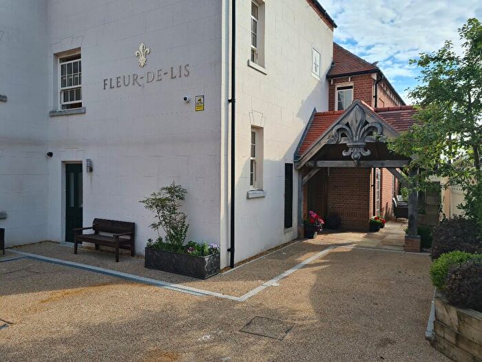 1 Bedroom Retirement Property For Sale In Pound Lane, Wareham, Dorset, BH20 - Photo 10