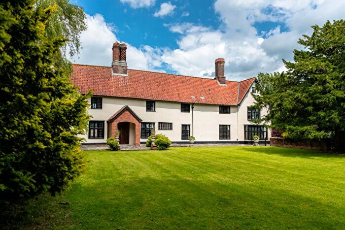 5 Bedroom Detached House For Sale In Chain Free In Tibenham, NR16
