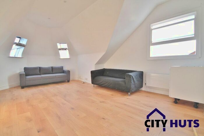 1 Bedroom Flat To Rent In Mount View Road, London, N4