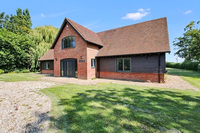 4 Bedroom Detached House For Sale In Snave, Ashford, TN26