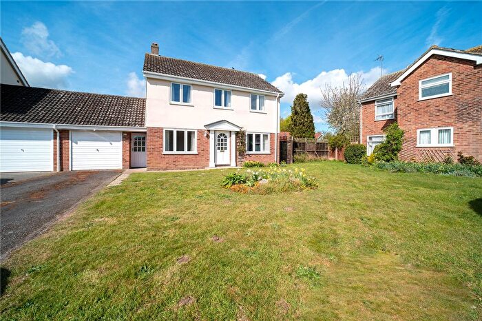 3 Bedroom Link Detached House For Sale In Swaynes, Stratford St. Mary, Colchester, Suffolk, CO7