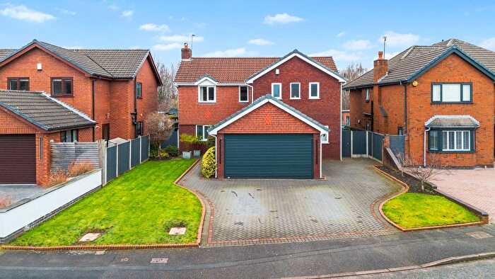 4 Bedroom Detached House For Sale In Newlyn Gardens, Penketh, WA5