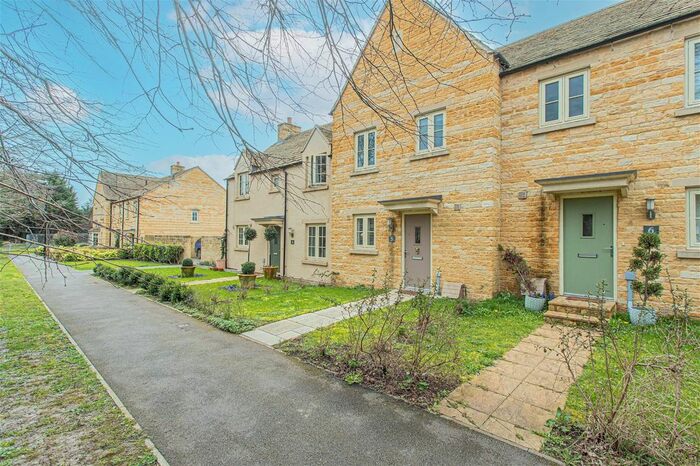 3 Bedroom Terraced House For Sale In Roseblade, London Road, Tetbury, GL8