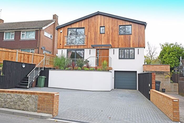 5 Bedroom Detached House For Sale In The Street, Maidstone, ME14