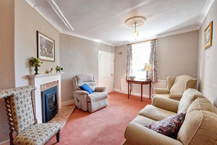 4 Bedroom Terraced House For Sale In German Street, Winchelsea, TN36