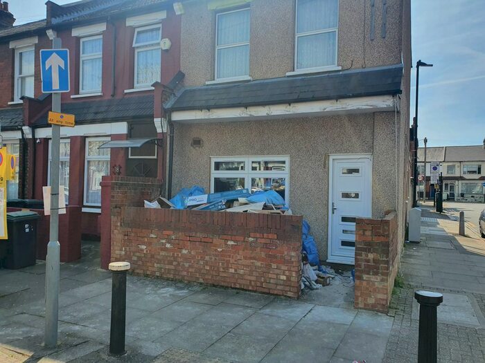 1 Bedroom Flat To Rent In Thackeray Avenue, London, N17