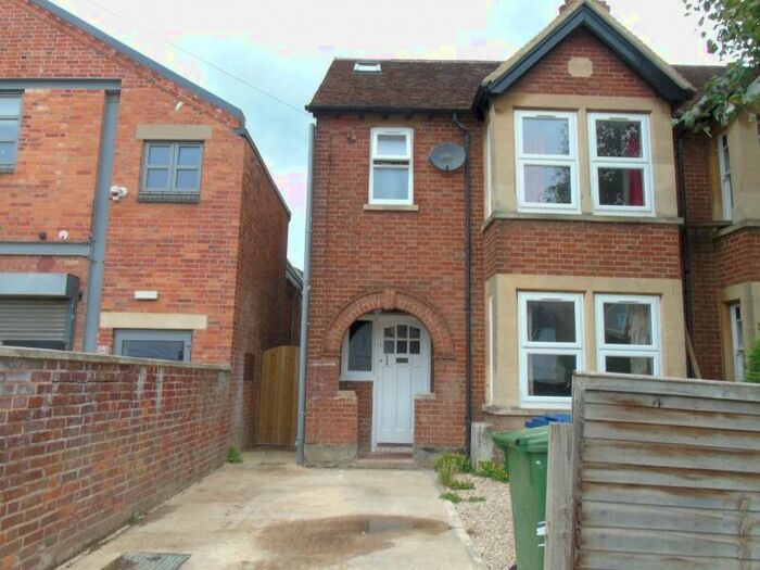 6 Bedroom Semi-Detached House To Rent In Glanville Road *Student* Double Bedrooms, OX4