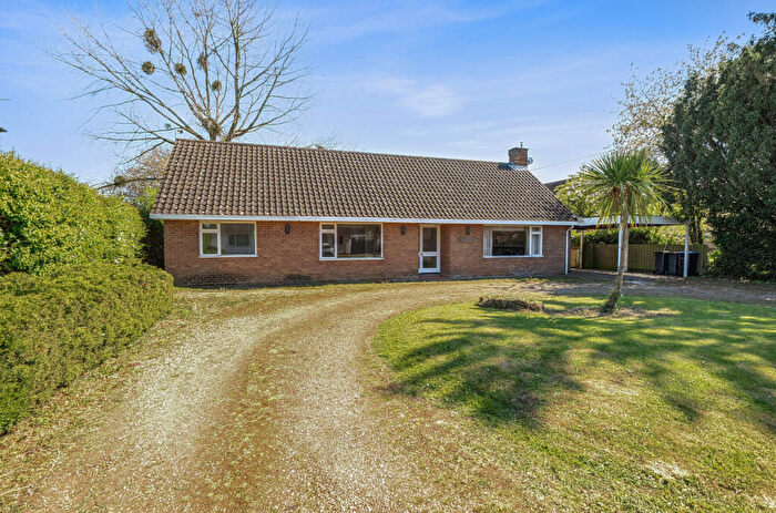 3 Bedroom Bungalow For Sale In Stone Street, Crowfield, Ipswich, IP6