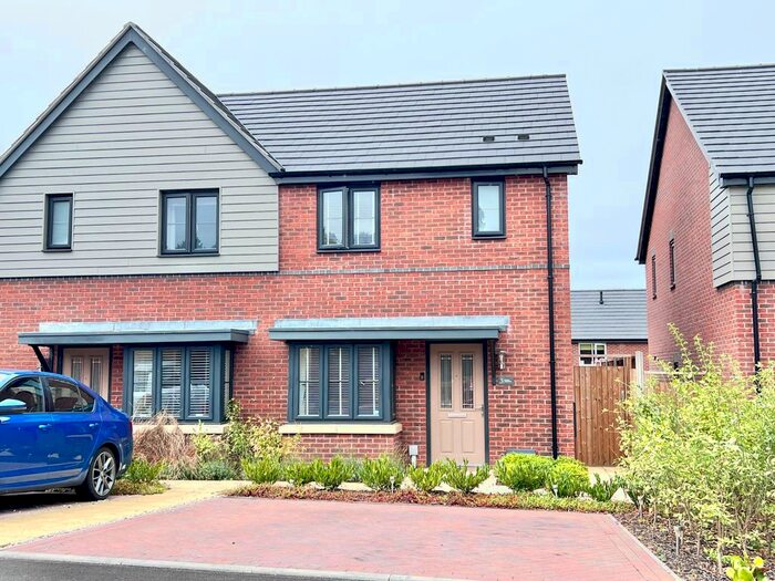 2 Bedroom Semi-Detached House To Rent In Raven Meadow, Leegomery, Telford, TF1