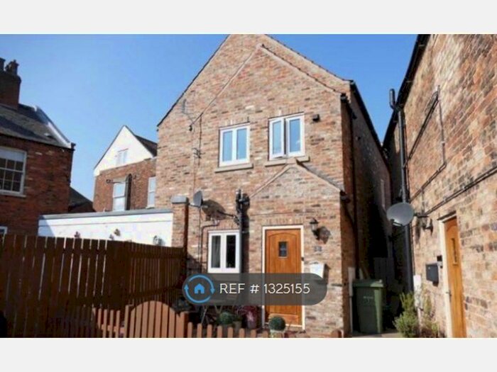 2 Bedroom Semi-Detached House To Rent In Londesborough Mews, Market Weighton, York YO43