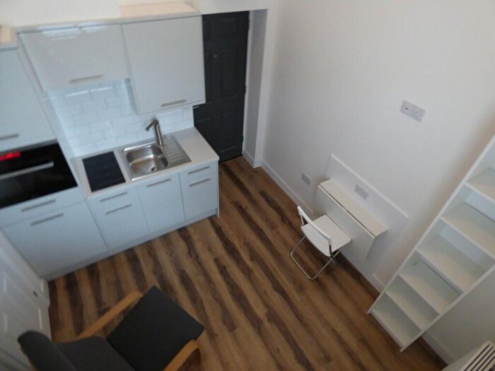 Studio To Rent In Victoria Road, Swindon, SN1