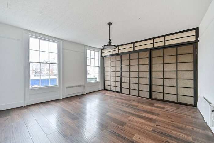 4 Bedroom Flat To Rent In Eden Street, Kingston, Kingston Upon Thames, KT1