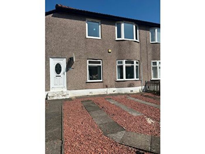3 Bedroom Flat To Rent In Ashcroft Drive, Croftfoot, G44