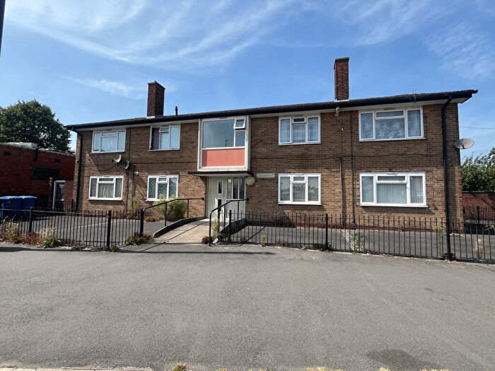 2 Bedroom Flat For Sale In Burton Road, Derby, DE1