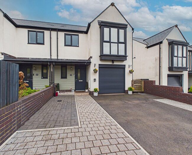 4 Bedroom Semi Detached House For Sale In Hollyhock Way, Paignton, TQ4