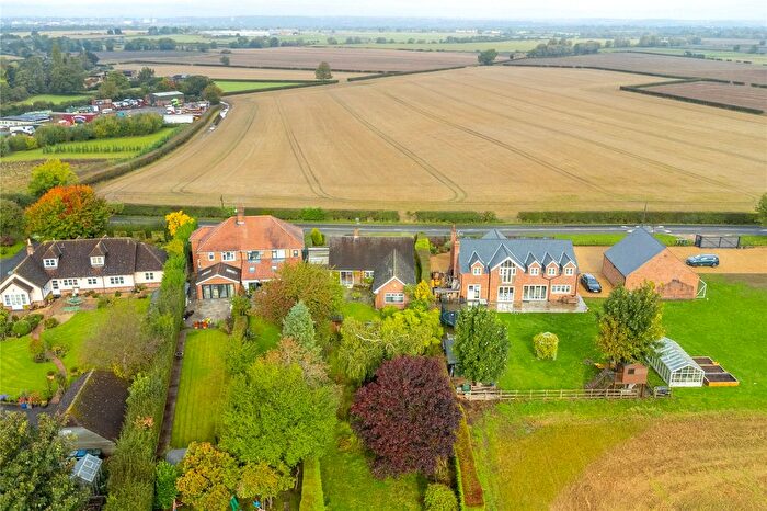 3 Bedroom Bungalow For Sale In Cotgrave Road, Clipston On The Wolds, Keyworth, NG12