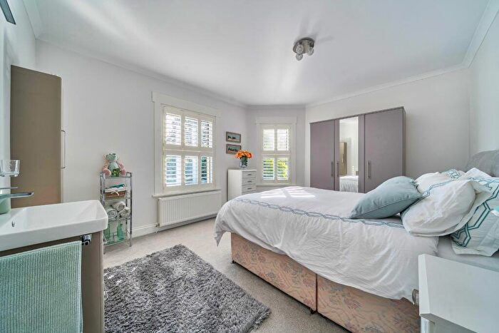4 Bedroom Detached House For Sale In The Street, Eythorne, CT15