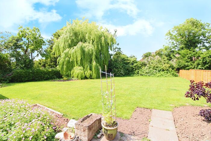 4 Bedroom Detached Bungalow For Sale In Landseer Road, Southwell, NG25