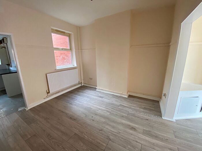 2 Bedroom Terraced House To Rent In Knowsley Street, Liverpool, L4