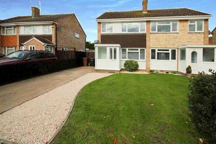 3 Bedroom Semi-Detached House To Rent In East Bridge Road, South Woodham Ferris, Chelmsford, CM3