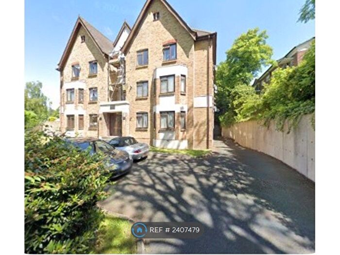 1 Bedroom Flat To Rent In Dukes Court, Lewisham, SE13