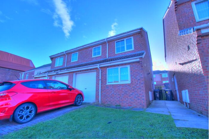 3 Bedroom Terraced House To Rent In Lintzford Mews, Easington Colliery, SR8