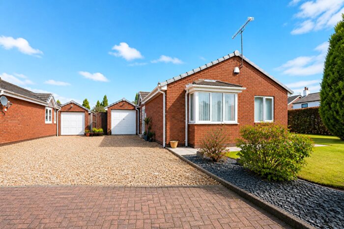 3 Bedroom Detached Bungalow For Sale In Meadowbrook, Burscough, L40