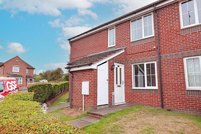 2 Bedroom Apartment To Rent In Navigation Loop, Stone, Staffordshire, ST15