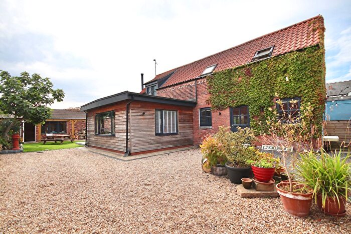 3 Bedroom Barn Conversion For Sale In Hewson Road, Lincoln, LN1