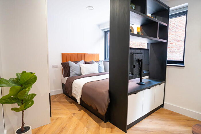 Studio To Rent In Apt, Nova Residence #, LE1