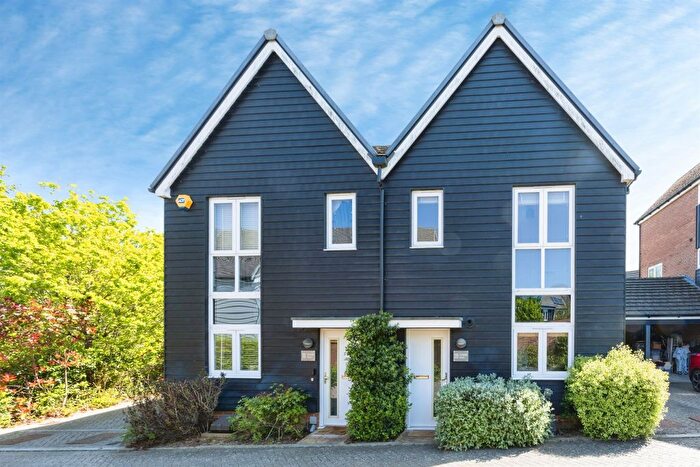 2 Bedroom Semi-Detached House For Sale In Campion Close, Ashford, TN25