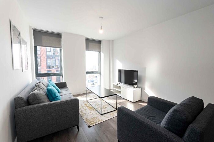 2 Bedroom Apartment To Rent In Neptune Place, Liverpool, Merseyside, L8