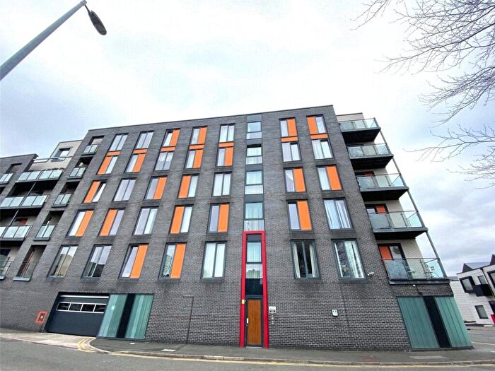 1 Bedroom Apartment To Rent In Springfield Court, Dean Road, Salford, Manchester City Centre, M3