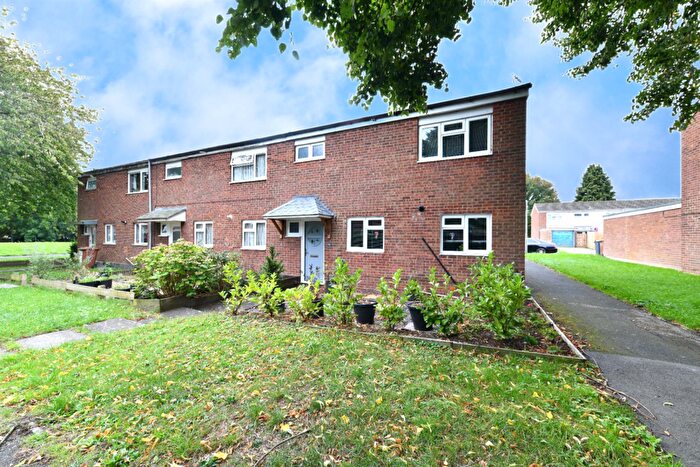 3 Bedroom End Of Terrace House For Sale In Minehead Way, Stevenage, SG1