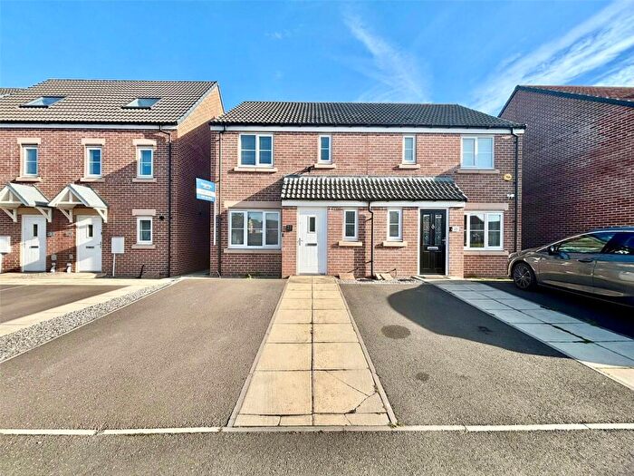 3 Bedroom Semi Detached House For Sale In Chalk Hill Road, Newbottle, Houghton Le Spring, Tyne And Wear, DH4