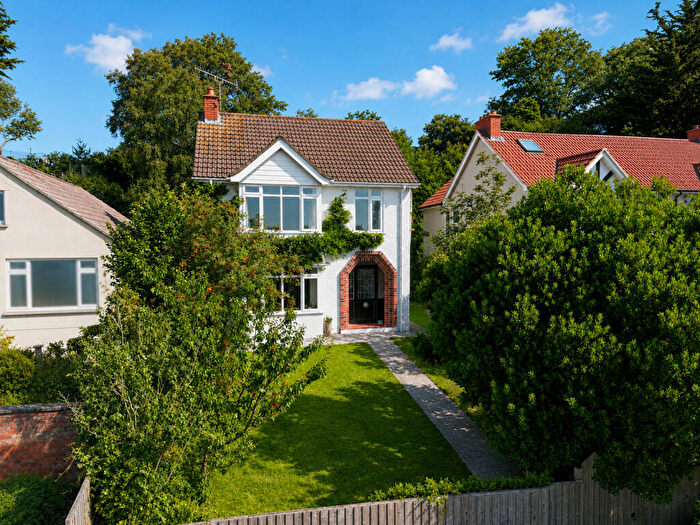 4 Bedroom Detached House For Sale In The Roman Way, Glastonbury, BA6